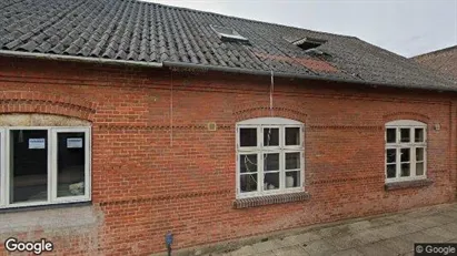Boligudlejningsejendomme til salg i Tistrup - Foto fra Google Street View