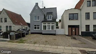 Boligudlejningsejendomme til salg i Sønderborg - Foto fra Google Street View Boligudlejningsejendomme til salg i Sønderborg - Foto fra Google Street View