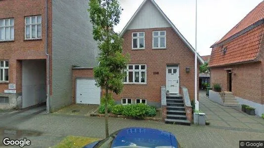 Boligudlejningsejendomme til salg i Esbjerg Centrum - Foto fra Google Street View