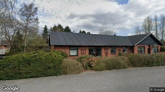 Boligudlejningsejendomme til salg i Gjern - Foto fra Google Street View