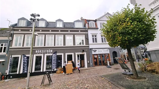 Boligudlejningsejendomme til salg i Viborg - billede 1