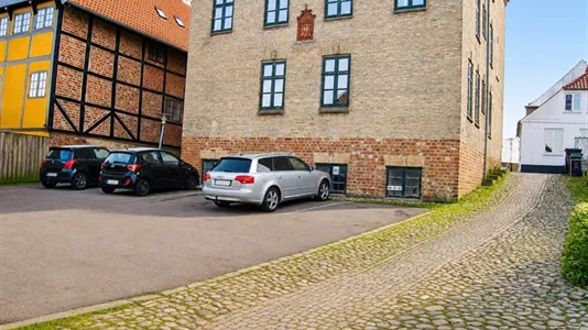 Boligudlejningsejendomme til salg i Haderslev - billede 2