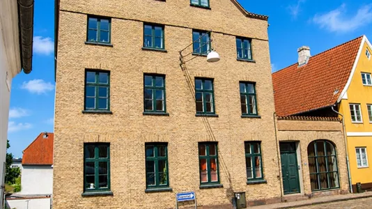 Boligudlejningsejendomme til salg i Haderslev - billede 1
