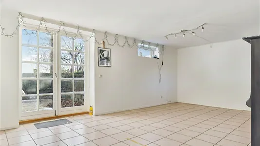 Boligudlejningsejendomme til salg i Skævinge - billede 13